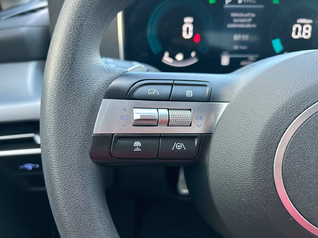 Used 2024 Hyundai Sonata SEL FWD image 16