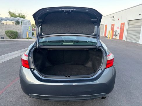 Used 2016 Toyota Corolla S FWD image 9