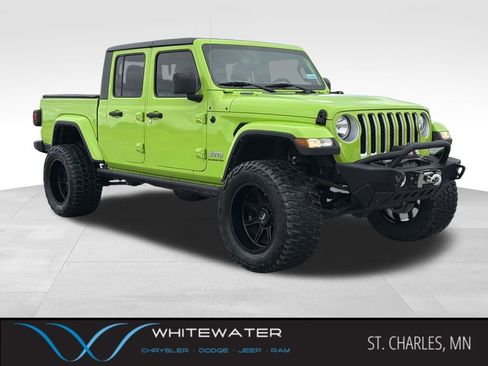 Used 2021 Jeep Gladiator Overland w/ Popular Equipment Package AWD/4WD image 1
