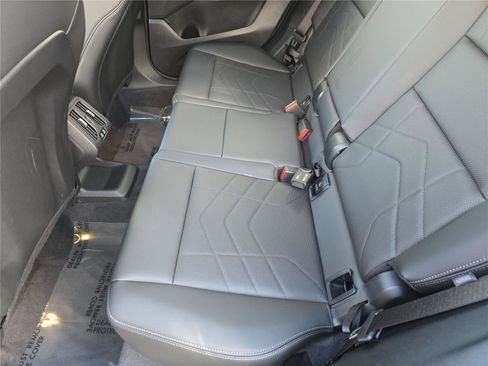 Certified 2025 BMW X1 xDrive28i w/ Convenience Package image 15