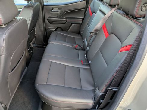 Used 2023 Chevrolet Colorado Z71 w/ Z71 Convenience Package 2 image 24