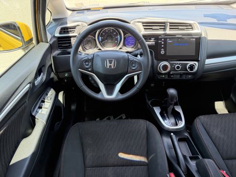 Used 2019 Honda Fit Sport image 14