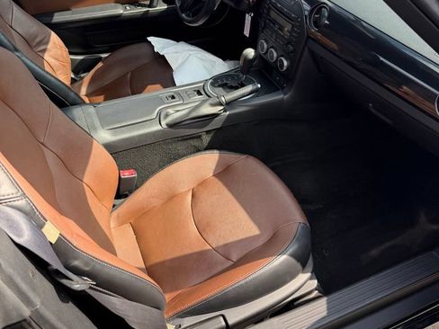 Used 2014 MAZDA MX-5 Miata Grand Touring w/ Premium Package RWD image 8
