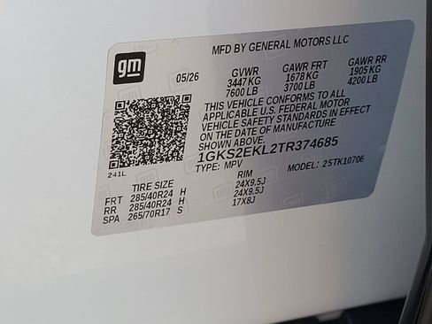 New 2026 GMC Yukon Denali Ultimate AWD/4WD image 14