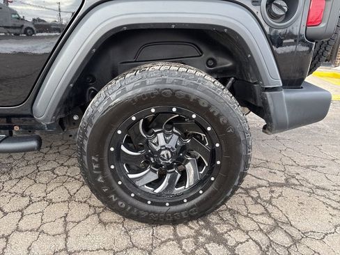 Used 2019 Jeep Wrangler Unlimited Sport S image 19