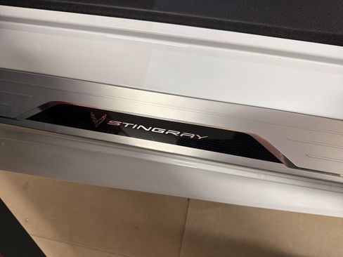 Used 2025 Chevrolet Corvette Stingray Premium Conv w/ Z51 Performance Package image 13