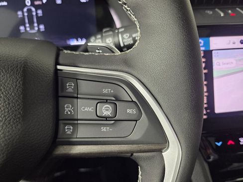 New 2026 Jeep Grand Cherokee L Limited RWD image 15
