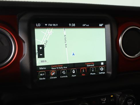 Used 2021 Jeep Wrangler Unlimited Rubicon image 7