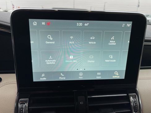 Used 2021 Lincoln Navigator Reserve w/ Luxury Package image 21