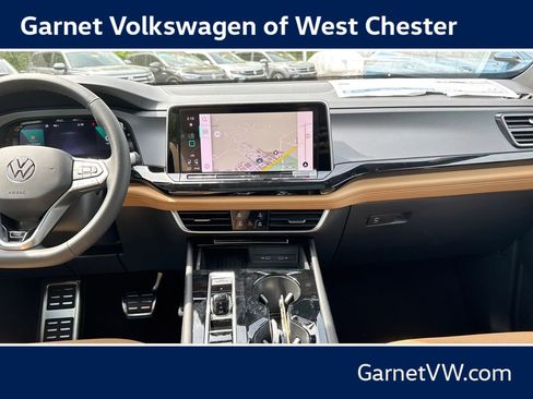 New 2026 Volkswagen Atlas Cross Sport SEL R-Line AWD/4WD image 17