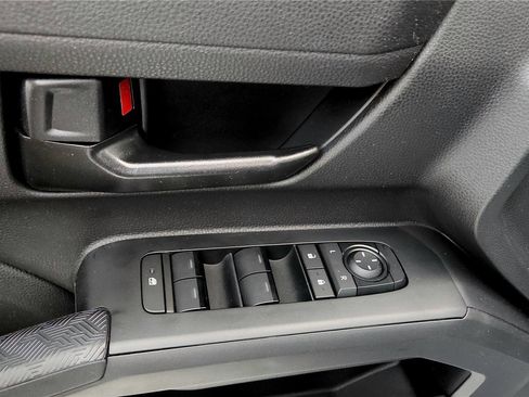 Certified 2024 Toyota Tacoma SR5 image 34