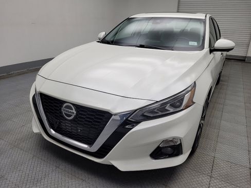 Used 2020 Nissan Altima 2.0 Platinum image 15