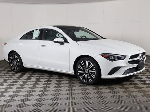 Used 2022 Mercedes-Benz CLA 250 4MATIC w/ Premium Package Lite image 47
