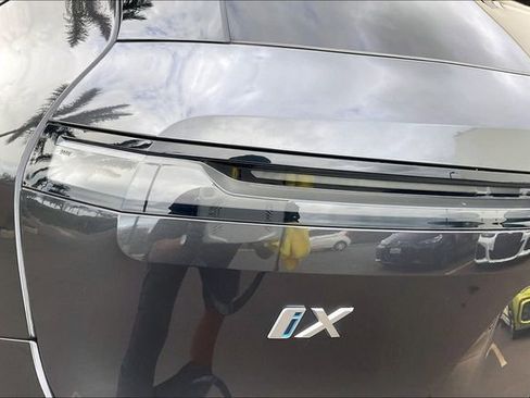 Certified 2022 BMW iX xDrive50 w/ Premium Package image 27