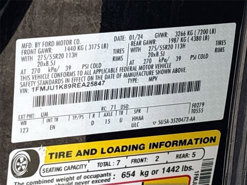 Used 2024 Ford Expedition Limited image 39