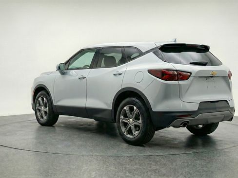 Used 2025 Chevrolet Blazer LT image 6