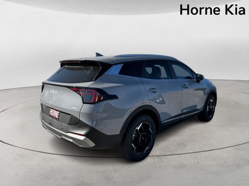 New 2026 Kia Sportage EX image 4