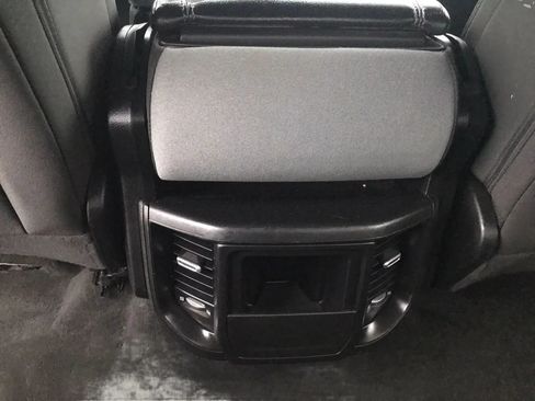 Used 2021 RAM 1500 Big Horn AWD/4WD image 38