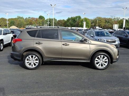 Used 2013 Toyota RAV4 Limited w/ Preferred Accessory Pkg AWD/4WD image 9