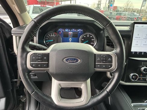 Used 2023 Ford Expedition XLT AWD/4WD image 14