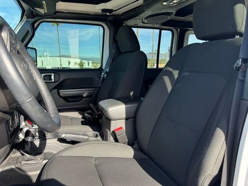 Used 2021 Jeep Wrangler Unlimited Sport image 5