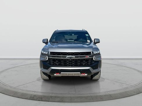 Used 2021 Chevrolet Tahoe Z71 w/ Z71 Off-Road Package AWD/4WD image 3