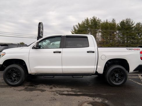Used 2018 Toyota Tundra SR5 image 3