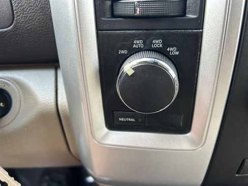 Used 2011 RAM 1500 Big Horn AWD/4WD image 16