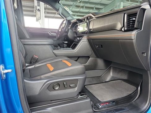 Used 2022 GMC Sierra 1500 AT4 w/ AT4 Preferred Package image 22