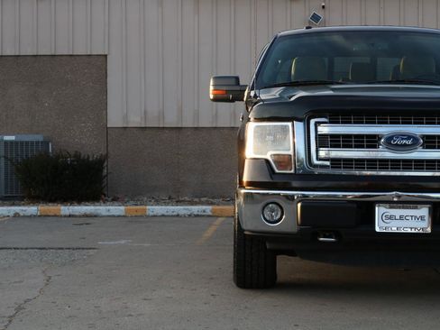 Used 2013 Ford F150 XLT w/ Luxury Equipment Group image 4