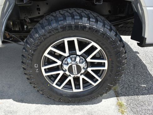 Used 2017 Ford F250 Lariat w/ Lariat Value Package AWD/4WD image 33