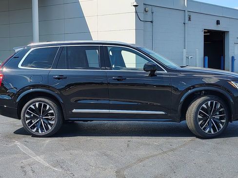 New 2026 Volvo XC90 B6 Ultra w/ Protection Package image 2