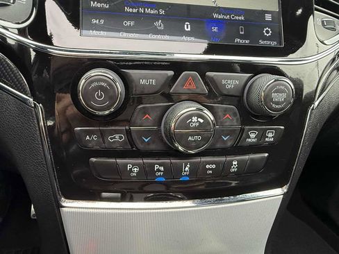 Used 2021 Jeep Grand Cherokee SRT w/ Trailer Tow Group IV image 23