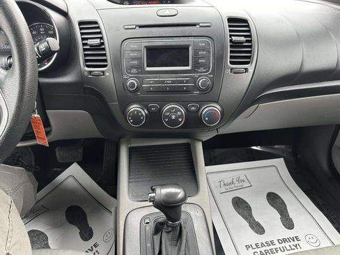 Used 2015 Kia Forte LX image 22
