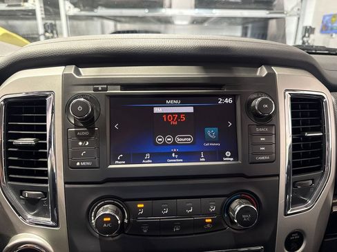 Used 2019 Nissan Titan SV AWD/4WD image 90