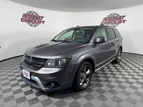 Used 2015 Dodge Journey Crossroad w/ Flexible Seating Group AWD/4WD image 3