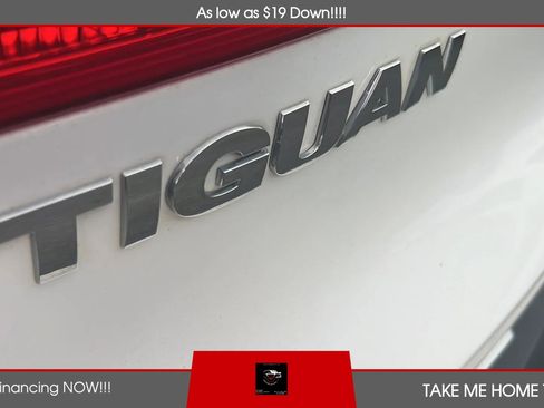 Used 2017 Volkswagen Tiguan Wolfsburg Edition AWD/4WD image 24
