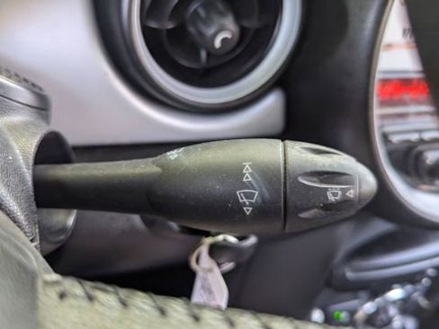 Used 2012 MINI Cooper Convertible FWD image 27