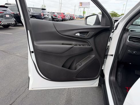 Used 2023 Chevrolet Equinox LT w/ Driver Convenience Package AWD/4WD image 20