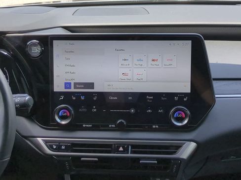 Used 2024 Lexus RX 350 Premium Plus w/ Convenience Package AWD/4WD image 17