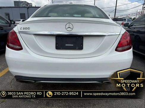 Used 2015 Mercedes-Benz C 300 Sedan image 3