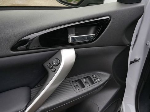 Used 2026 Mitsubishi Eclipse Cross SE AWD/4WD image 15