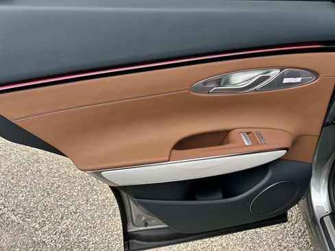 New 2026 Genesis GV70 2.5T Advanced image 22