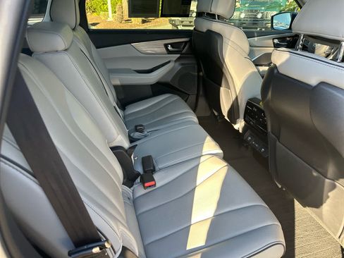 Used 2023 Acura MDX SH-AWD w/ Advance Package image 20