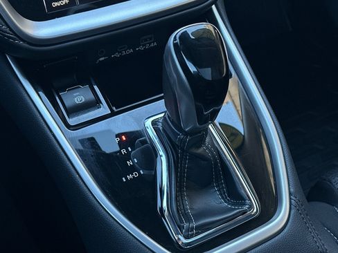 Used 2024 Subaru Outback Premium image 20