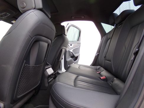 Used 2019 Audi A6 3.0T Premium Plus w/ Premium Plus Package image 25