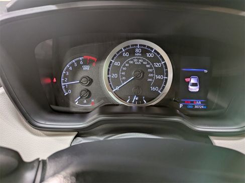 Used 2021 Toyota Corolla LE image 15