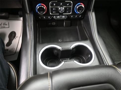 Used 2021 Chevrolet Tahoe Premier w/ Premium Package image 11