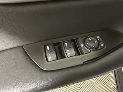 Used 2023 Chevrolet Blazer LT w/ Driver Confidence Package FWD image 11