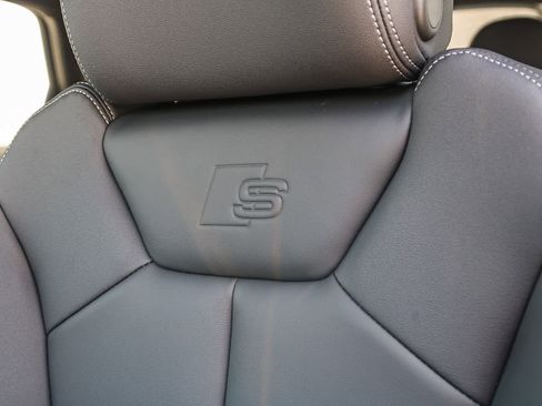 New 2025 Audi Q3 2.0T Premium image 24